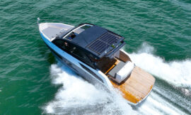 Solara 380 Bowrider